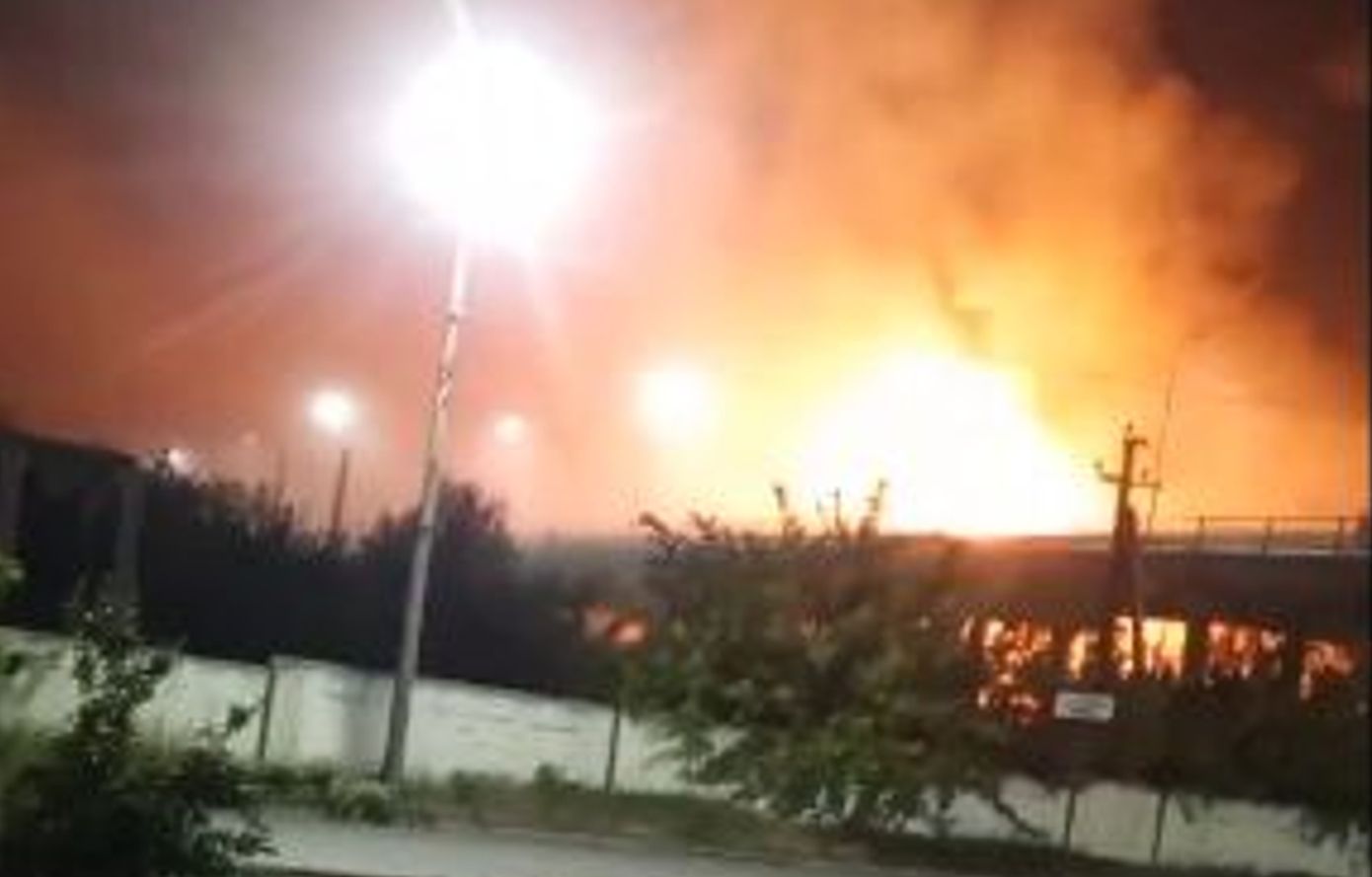 TASS: Ουκρανικό πλήγμα κοντά σε δεξαμενή πετρελαίου στην περιοχή του Λουχάνσκ &#8211; Ένας νεκρός και έξι τραυματίες